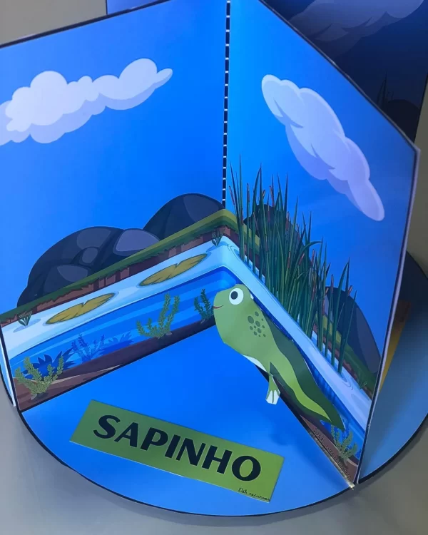 *LIVRINHO INTERATIVO CICLO DO SAPO* 🐸 ✨ - Image 2